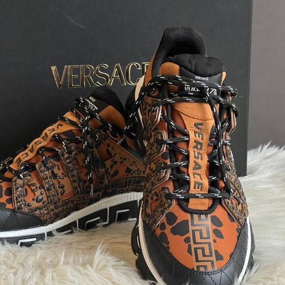 Versace Sneaker Vitello Stampa Dalmata Mix Material - Picture 4 of 12